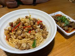 -长乐川式面馆·现炒浇头(石门二路店)