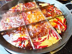 -周幺妹重庆老火锅(银泰城总店)