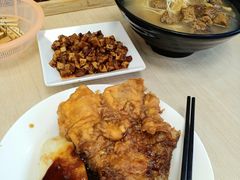 排骨年糕-王家沙点心店(西康路店)