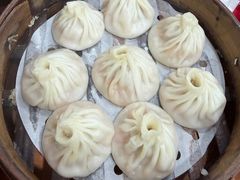 -莱莱小笼·乔艾