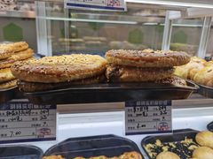 -白玉兰食品(中山公园龙之梦店)