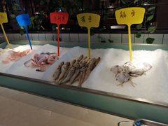-火宴山海鲜自助火锅(新世界店)