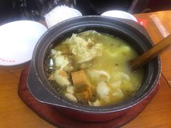 -周鱼小馆石锅酸菜鱼(活力汇店)