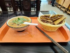 -方中山胡辣汤(成都首店)