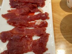 现切鲜嫩牛肉-为什么牛潮汕牛肉火锅(万胜广场店)