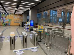 -冰纷万象滑冰场(南山万象天地店)
