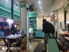 大堂-烤路里·韩国品质自助烤肉(石路天虹4号店)