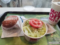 -麦当劳(中二横路店)