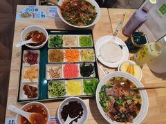-贵凤凰贵州米粉(清河和盈中心店)