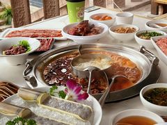 -周师兄大刀腰片火锅(磁器口直营店)