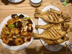 炸偏口鱼-方城小吃店