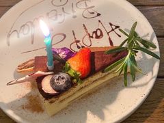 -Mark&Mars Restaurant