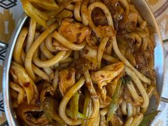 -满格嗦新疆椒麻鸡火锅.炒米粉(川大江安校区店)