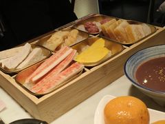 -尚尚仙·酸汤猪手·猪肚鸡火锅(华联万柳购物中心店)
