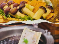 -牛YO寿喜烧·铁板烧和牛火锅自助(市府恒隆店)