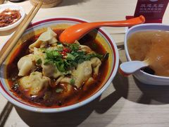 -八二小区抄手(龙湖上城天街店)