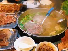 -刘少华贵州小黄牛·鲜牛肉火锅(总店)