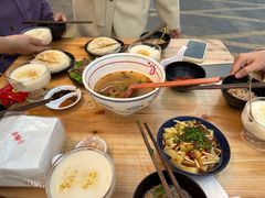 -小椒羊.羊肉粉 龙虾 羊肉串(新地旗舰店)