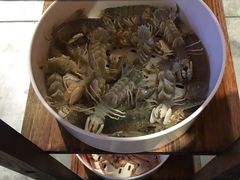 -马路边上·小海鲜烧烤(八一路店)