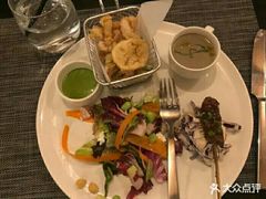 -WOLFGANG PUCK KITCHEN & BAR(迪士尼小镇店)