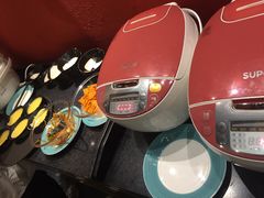 -长安炊烟庭院陕菜(七路明光路店)