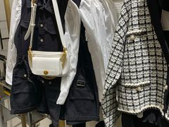 -URBAN REVIVO(济南世茂广场店)