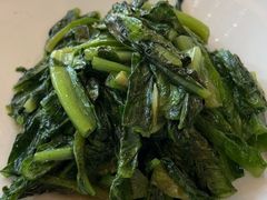 -香山湖家家宴(中山陵店)