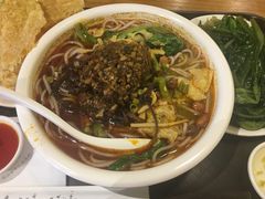 -水平有限螺蛳粉(宏达大厦店)