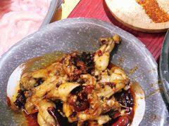 -谭鸭血老火锅(七宝万科广场店)
