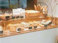 面包甜点陈列柜-慢熟面包店bud bread(孩儿巷店)