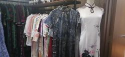 点击看大图 -租旗袍租礼服馆