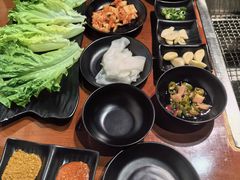 -肉甲韩国木炭烤肉(新壹街1店)
