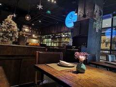 -Carbon莫卡哆·意大利复古集市餐厅(杭州大厦店)