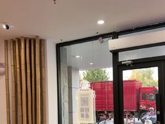 -雾与山茶(大禹城店)