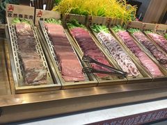-新艺自助美食城(中山路店)