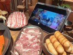 -巴卤社老火锅(财富店)