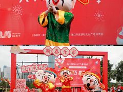 -万绿园