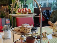 -亮马河饭店翠雅咖啡厅