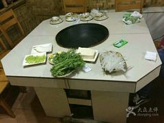 -大鹅岛灶台鱼·铁锅炖(水库路店)