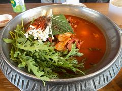 -喇喇排骨火锅·传统韩式脊骨汤(望京西园总店)