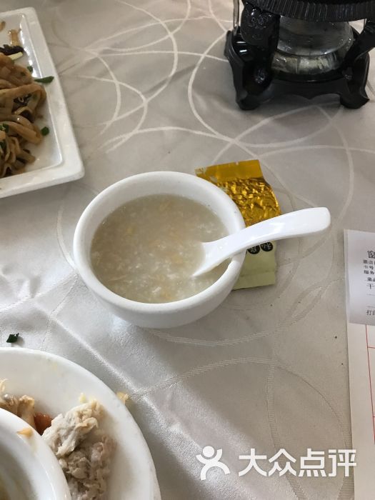 食隆湾酒家就是这一小碗粥要六块钱图片 第8张