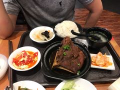 酱骨饭-老妈米线(港龙店)