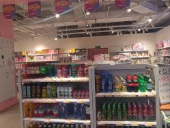 -嗨本可潮玩仓(大兴大悦春风里店)
