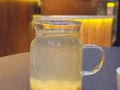 -théATRE茶聚场·餐厅(环球金融中心店)