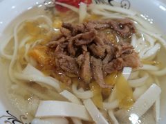-兴华千张面馆