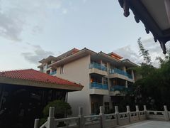 -三亚亚龙湾雅高美爵酒店