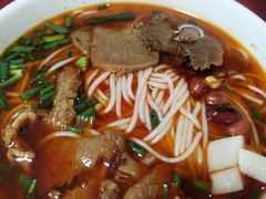 -正宗向东街新化特色牛肉粉馆(一中店)