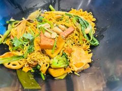 -醉人椒麻辣香锅(上地华联店)