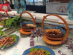 -圣罗巴海鲜烤肉自助(鲅鱼圈万达店)