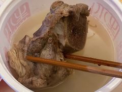 大骨头粉丝汤-小杨生煎(周浦万达店)